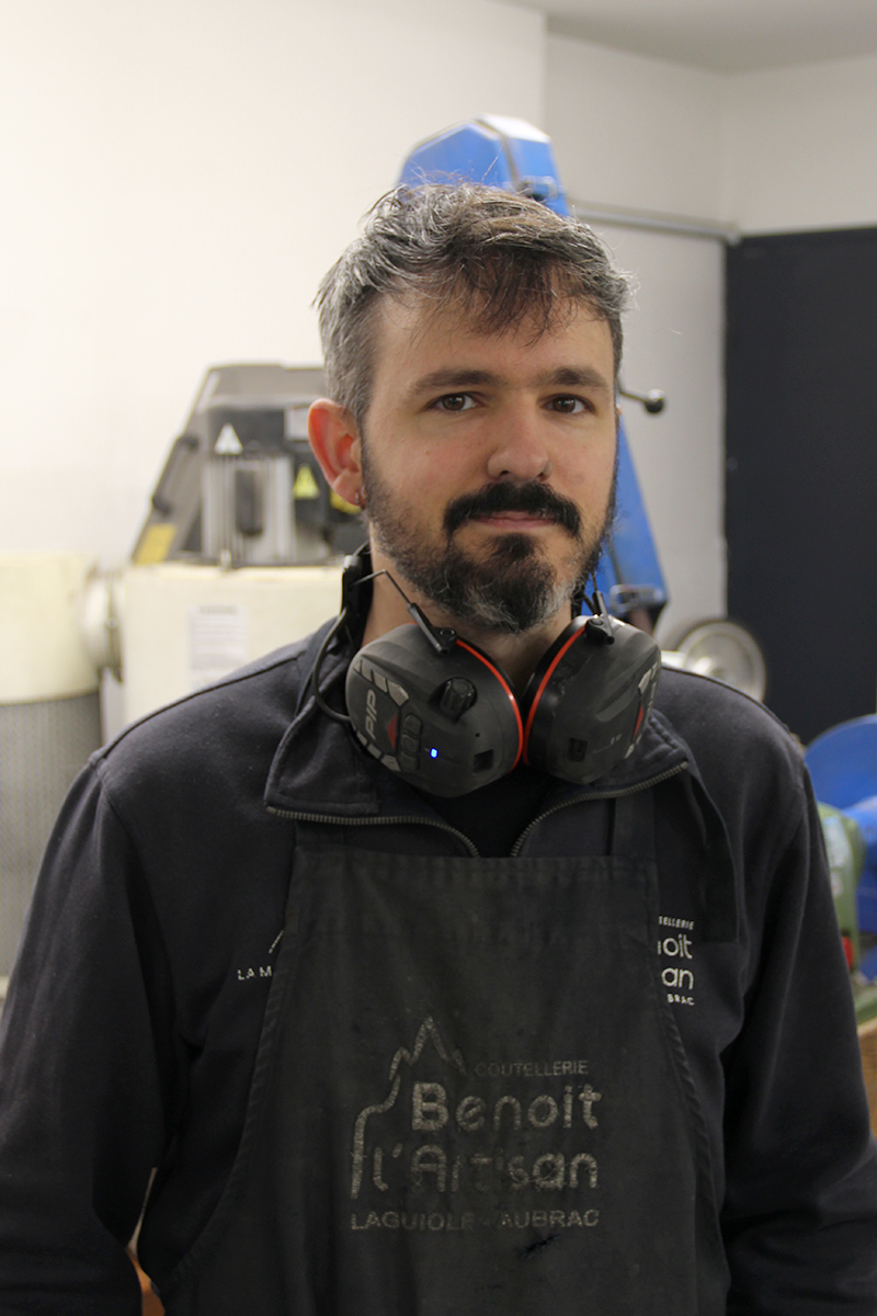 Martin - coutelier - Benoit l'artisan