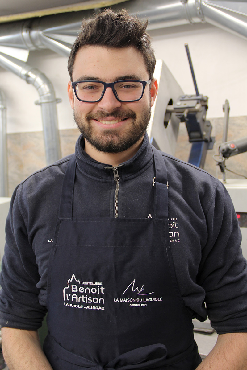 Sébastien D, coutelier - Benoit l'artisan
