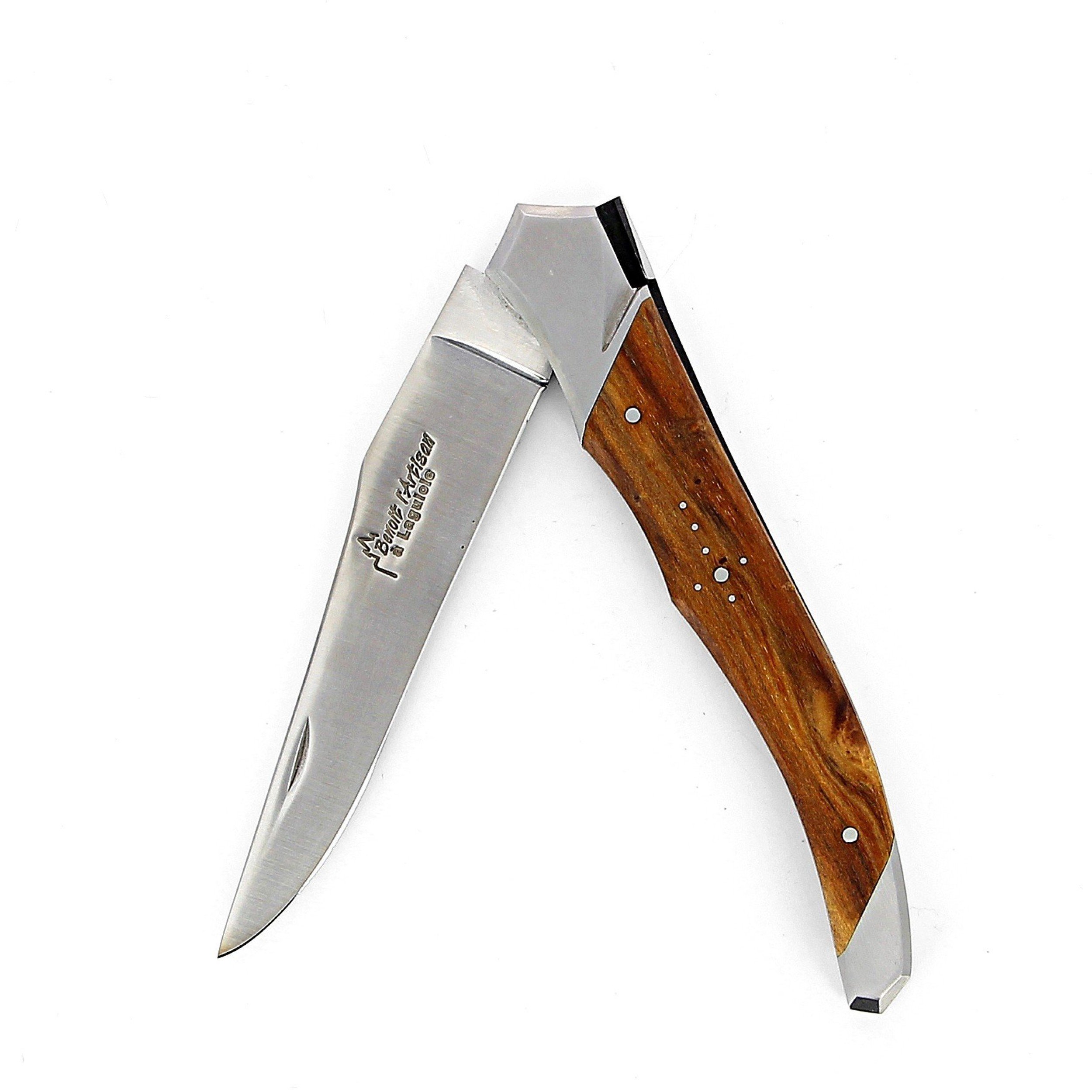 Laguiole Tribal pliant 12 cm, platines lisses, manche en pistachier, mitres inox brossées