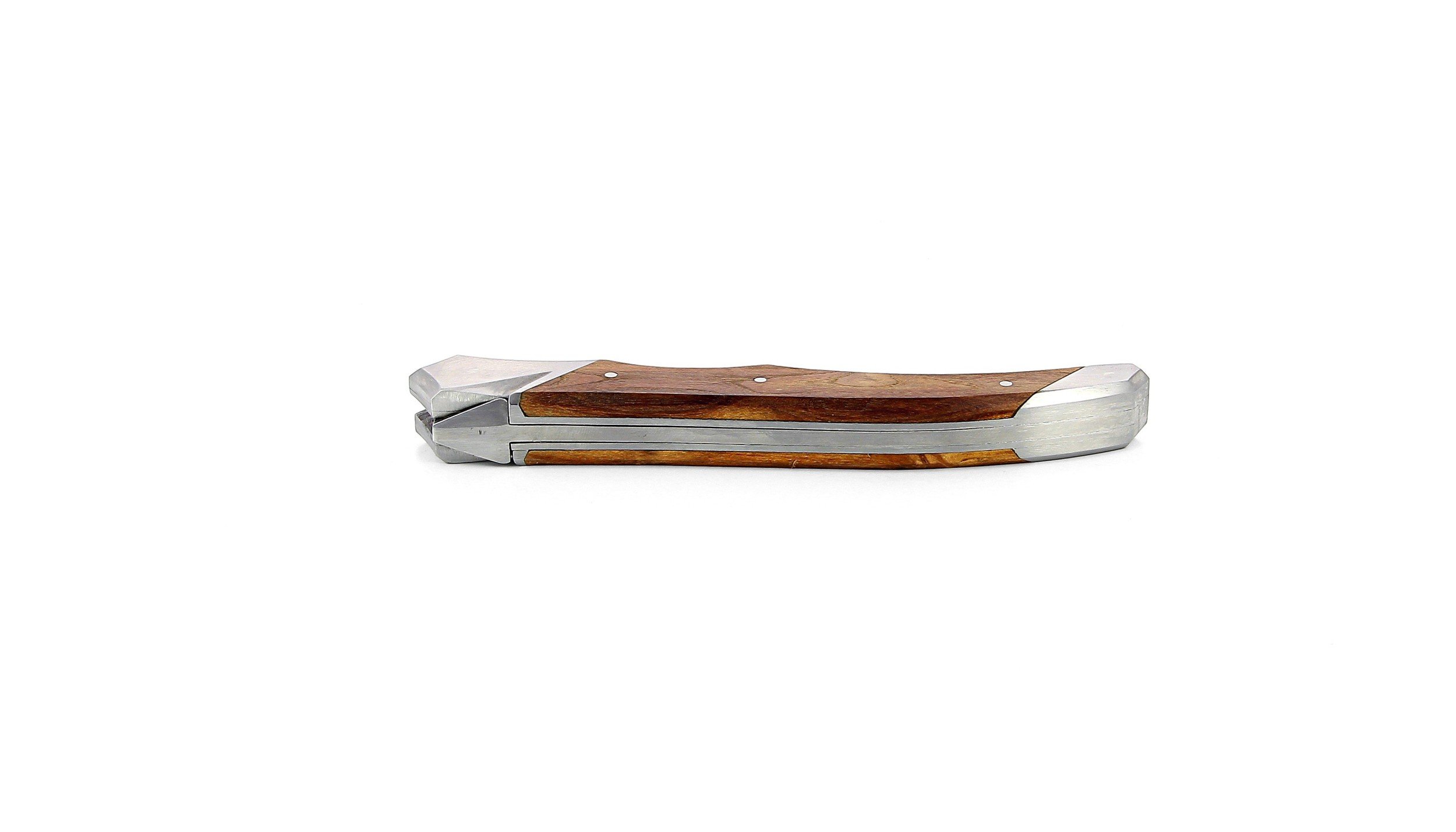 Laguiole Tribal pliant 12 cm, platines lisses, manche en pistachier, mitres inox brossées
