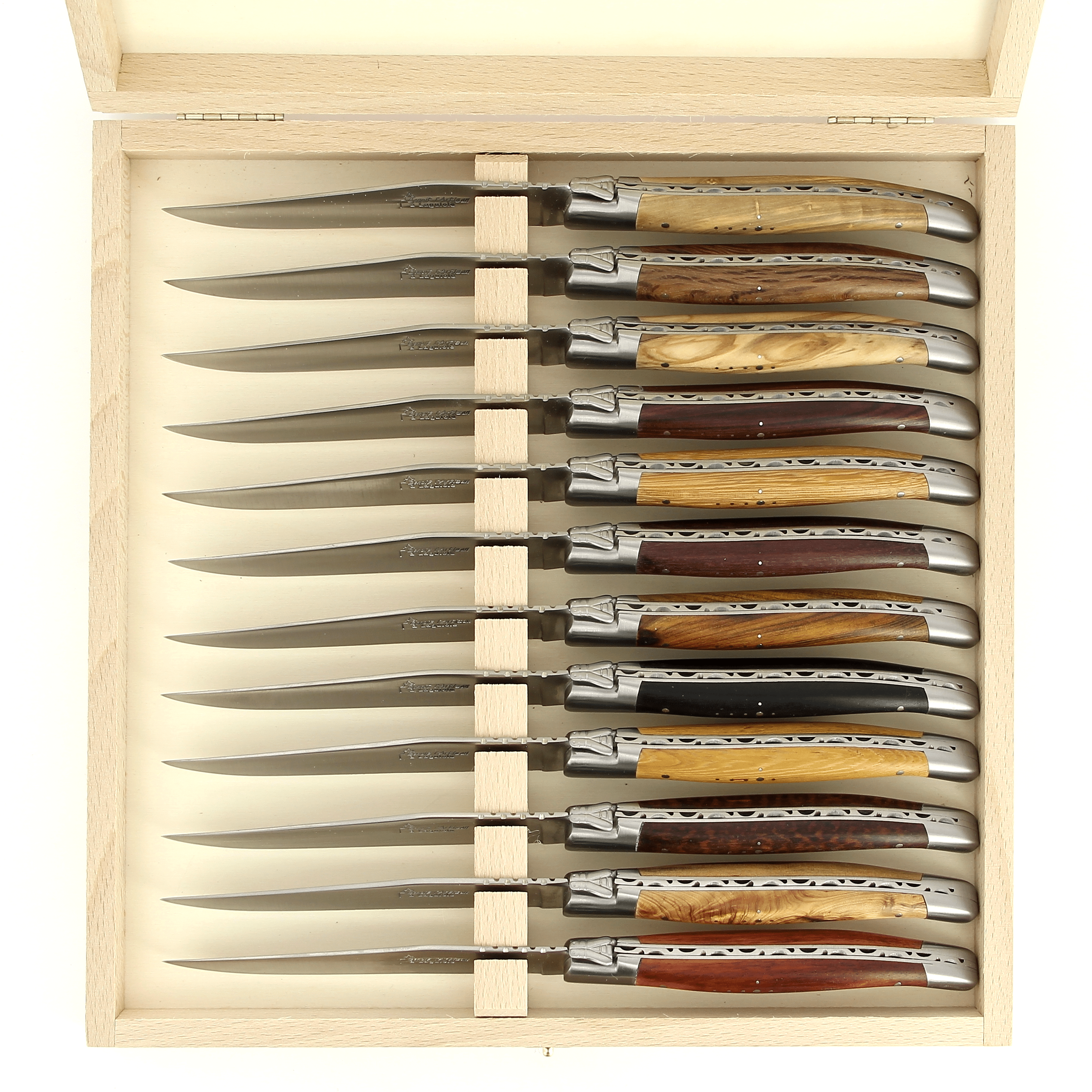 Benoit l'Artisan  Coffret de 12 couteaux de table de Laguiole, manche en  bois du monde, mitres inox brossées