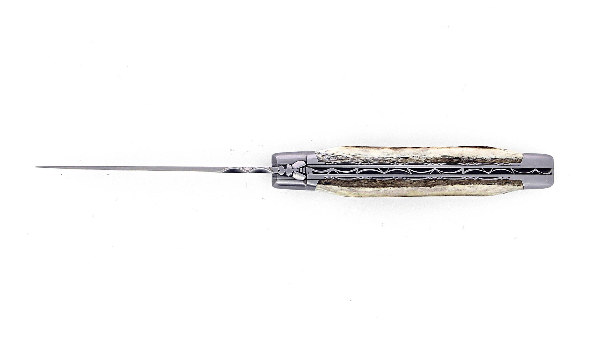 Laguiole pliant doubles platines, 13 cm, manche en bois de cerf, mitres inox brossées