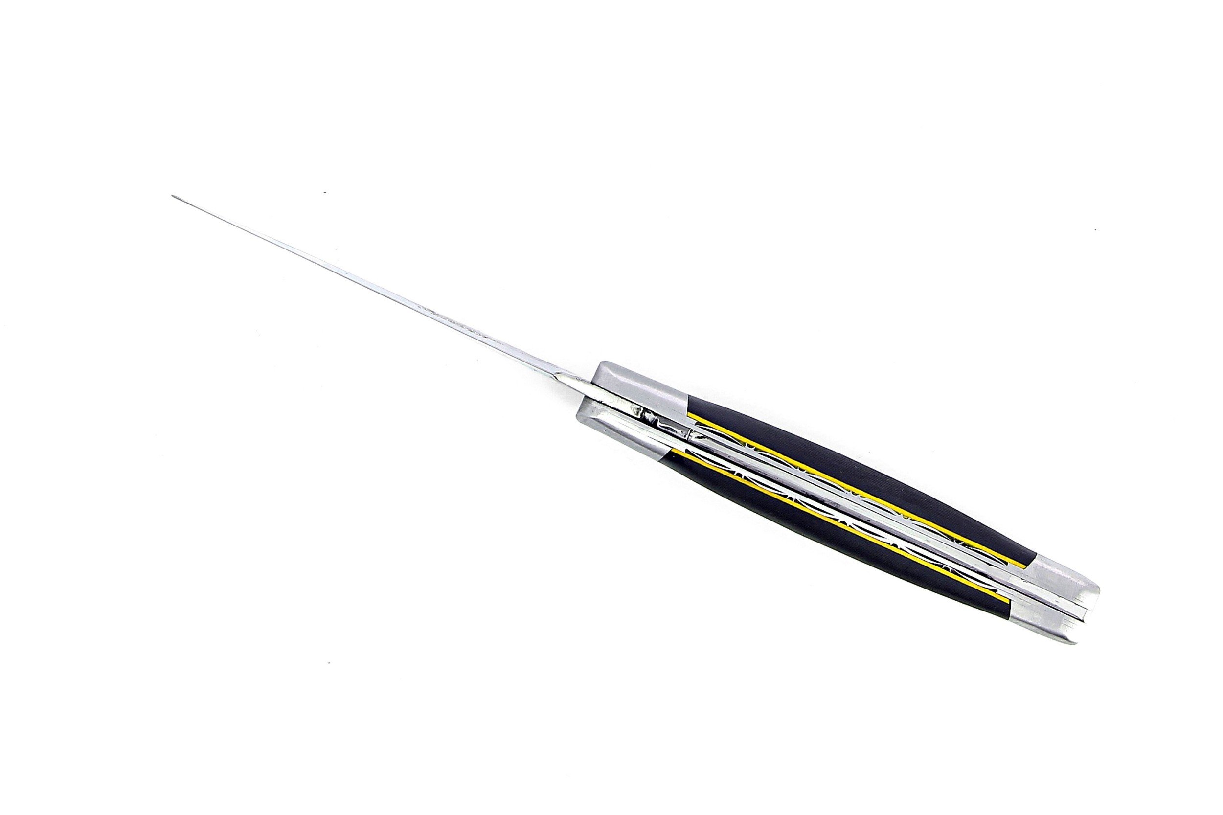 Laguiole pliant doubles platines, 12 cm, manche en fibre de carbone, intercalaires jaunes, mitres inox brossées