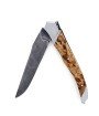 Couteau de Laguiole Tribal pliant 12 cm, platines guillochées, manche en bouleau, mitres inox brossées, lame Damas carbone torsadée