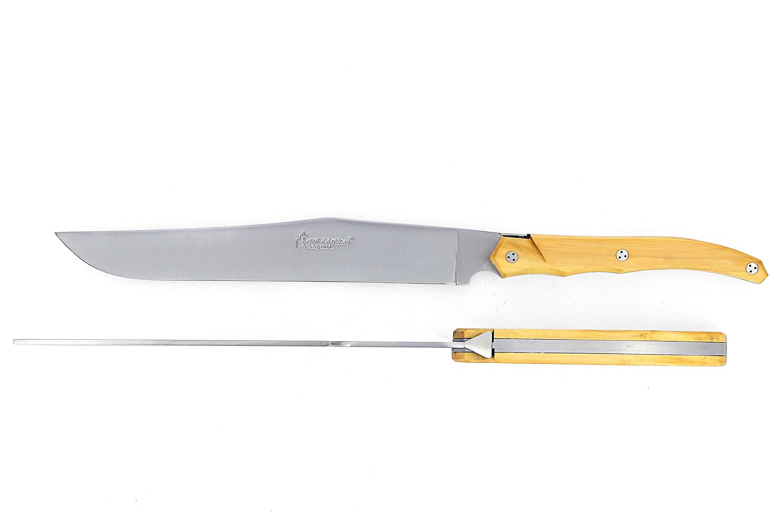 Service à découper de Laguiole Tribal, plein manche en buis, platines inox