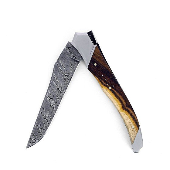 Laguiole Tribal 12 cm Abeille Forgée manche en bois de pistachier et deux mitres inox platines guillochées lame damas carbone torsadé