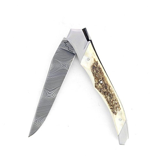 Laguiole Tribal 12 cm Abeille Forgée manche en bois de cerf et deux mitres inox platines guillochées lame damas inox