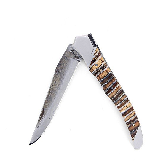 Laguiole Tribal 12 cm Abeille Forgée manche en molaire de mammouth et deux mitres inox platines guillochées lame brut de forge