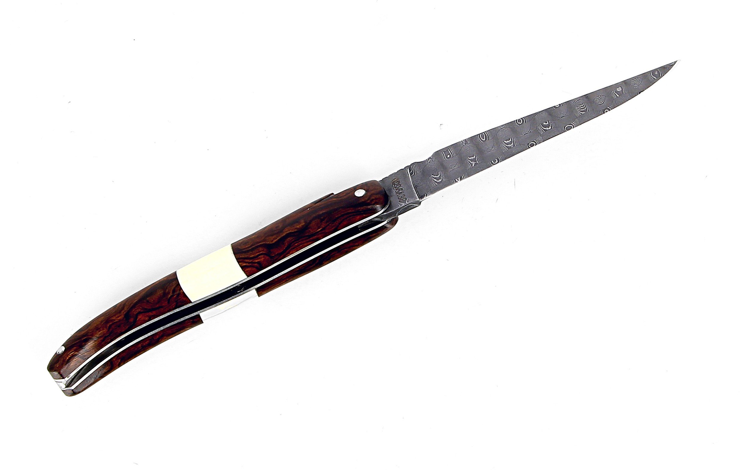 Couteau de Laguiole plein manche bois de fer damas