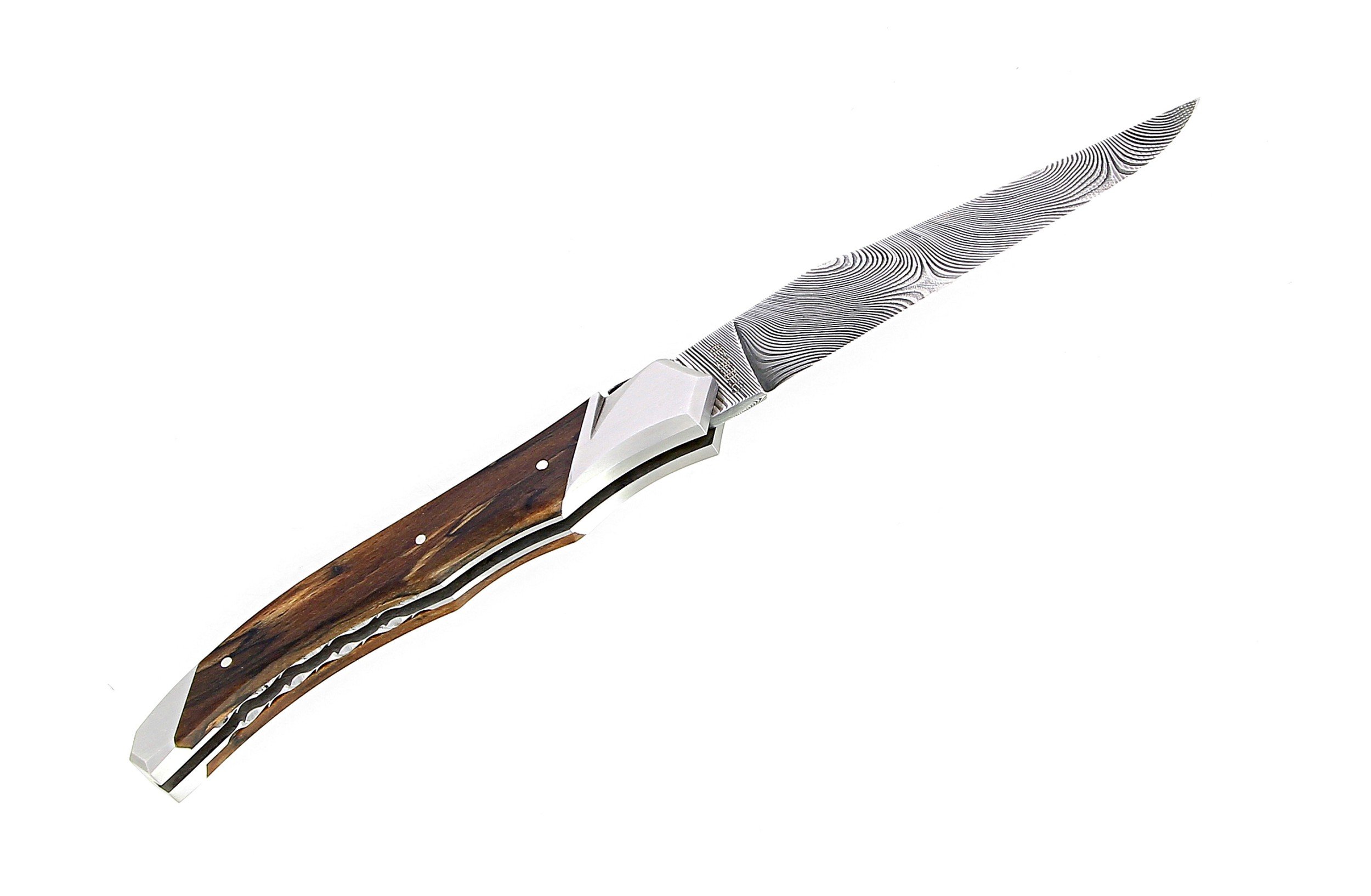 Couteau Laguiole Tribal avec manche en hêtre de l'aubrac et lame damas inox