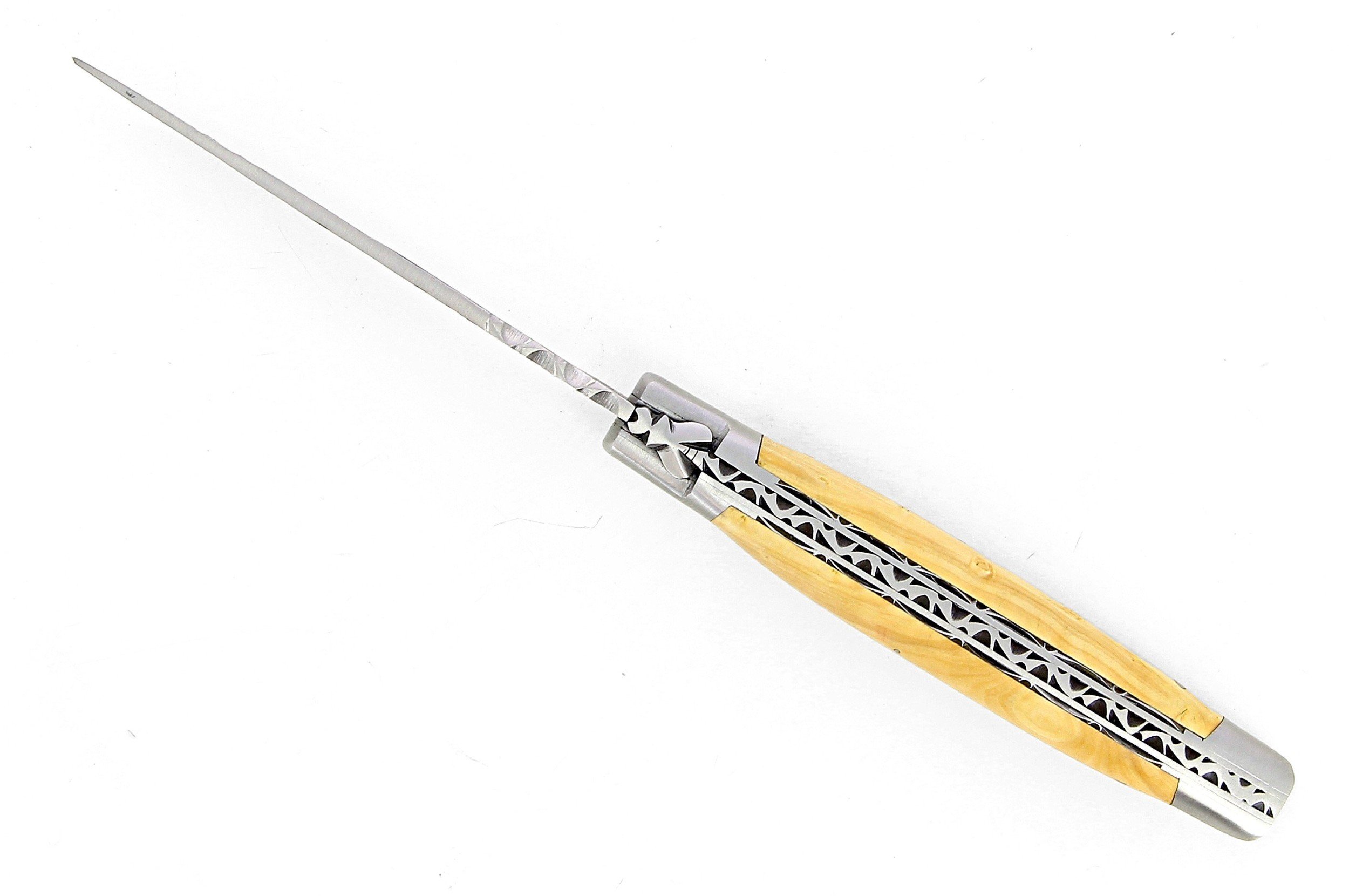 Couteau de Laguiole en buis et lame brute de forge inox