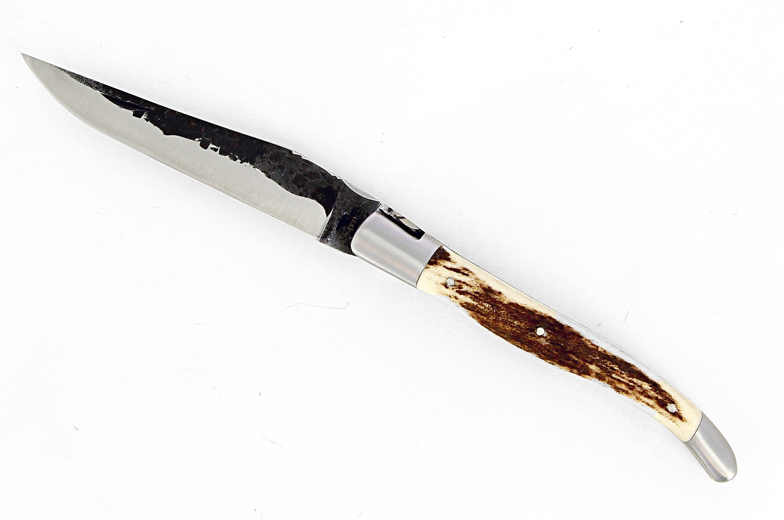 Couteau de Laguiole avec manche en bois de cerf et lame brute de forge inox
