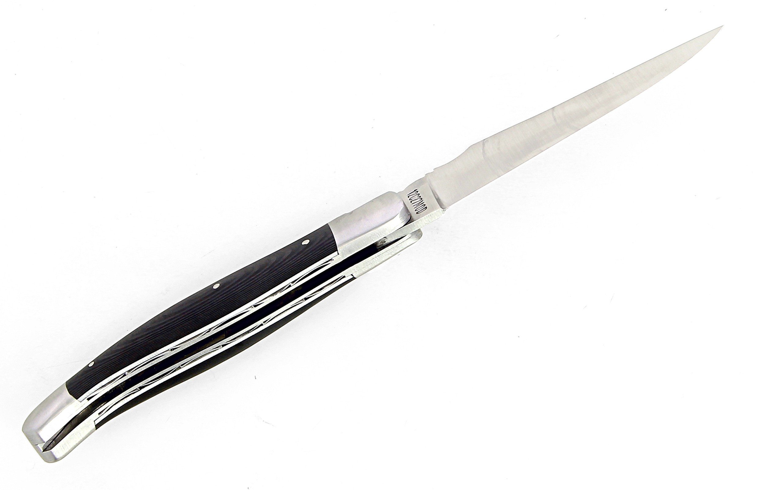 Couteau Laguiole pliant doubles platines, 12 cm, manche en fibre de carbone, intercalaires blancs, mitres inox brossées