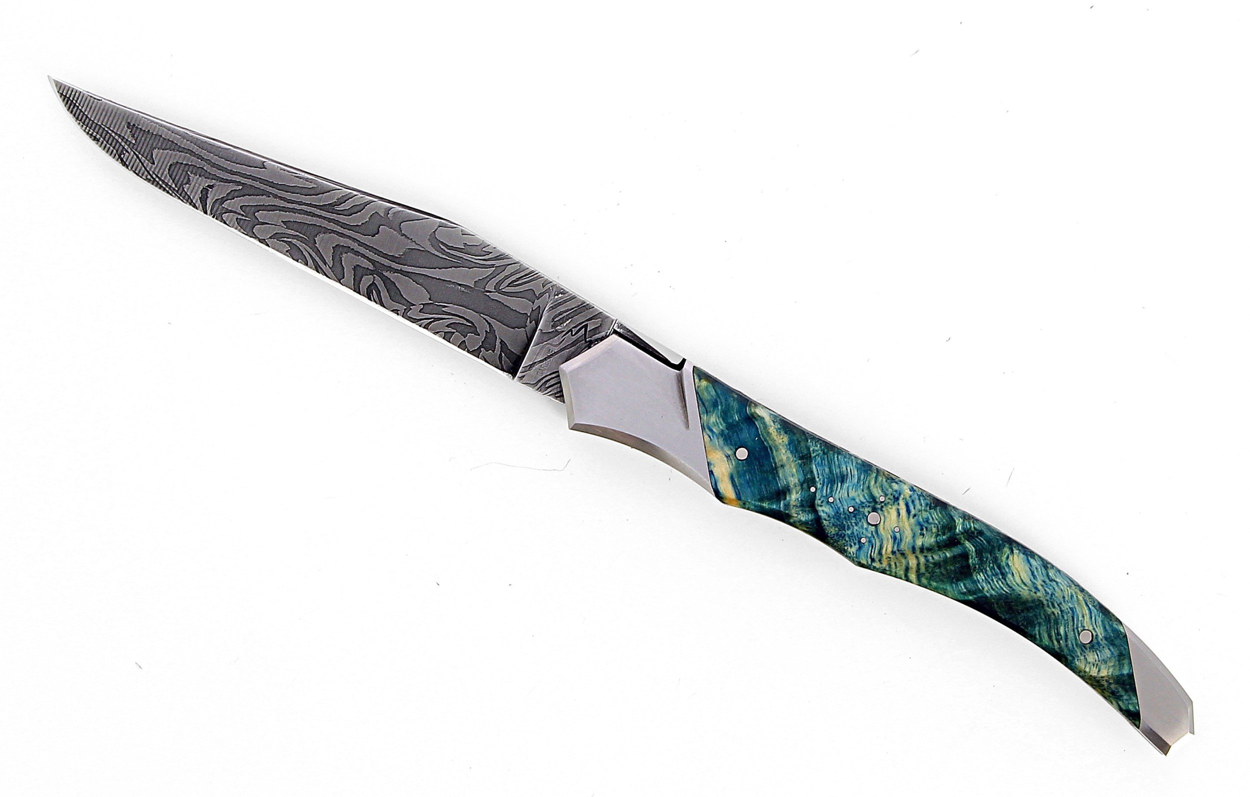 Laguiole Tribal 12 cm Abeille Forgée manche en bois de peuplier et deux mitres inox platines guillochées lame damas inox
