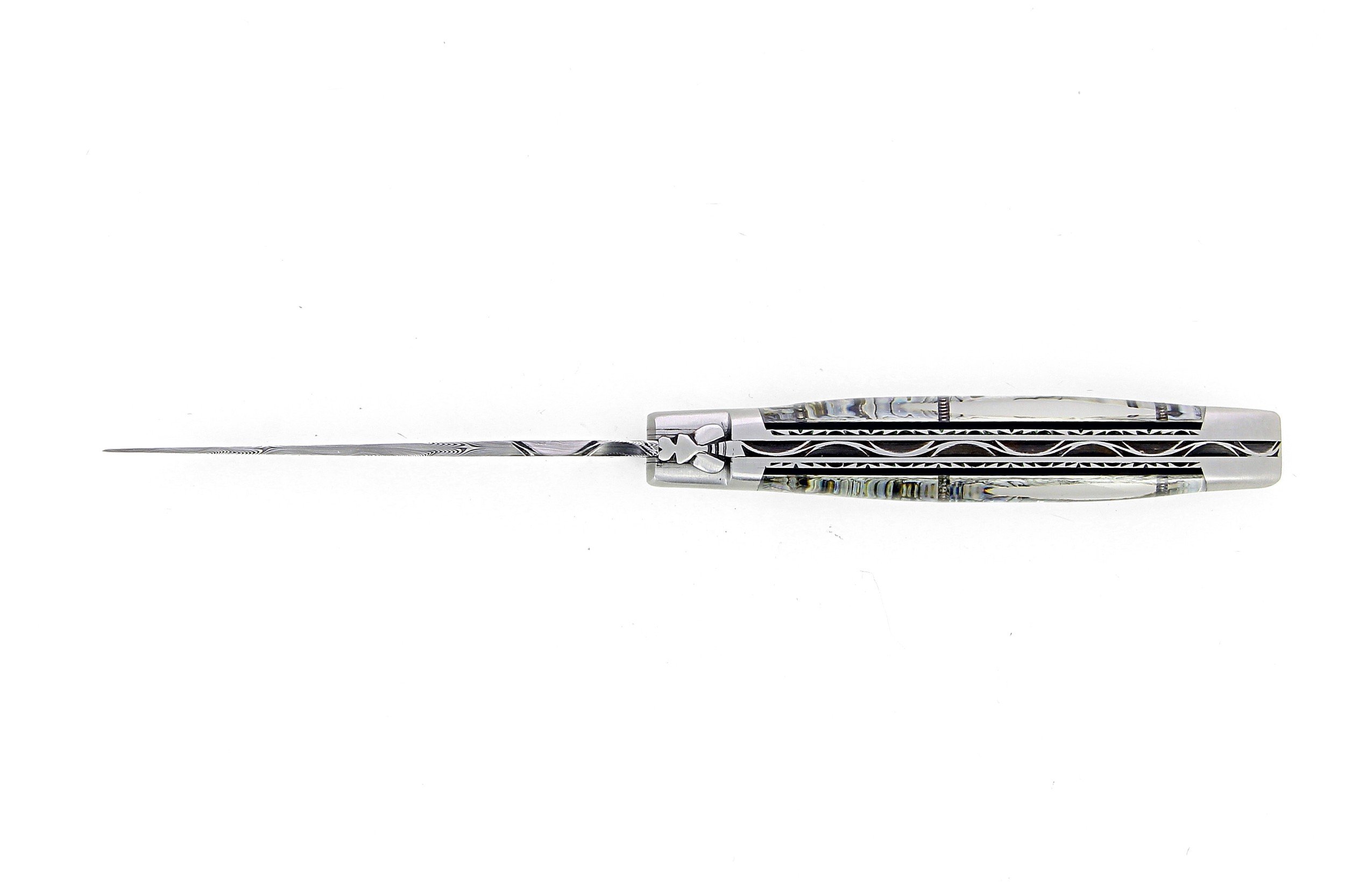 Laguiole 12 cm Abeille Forgée Double Platine manche en abalone et deux mitres inox lame damas inox