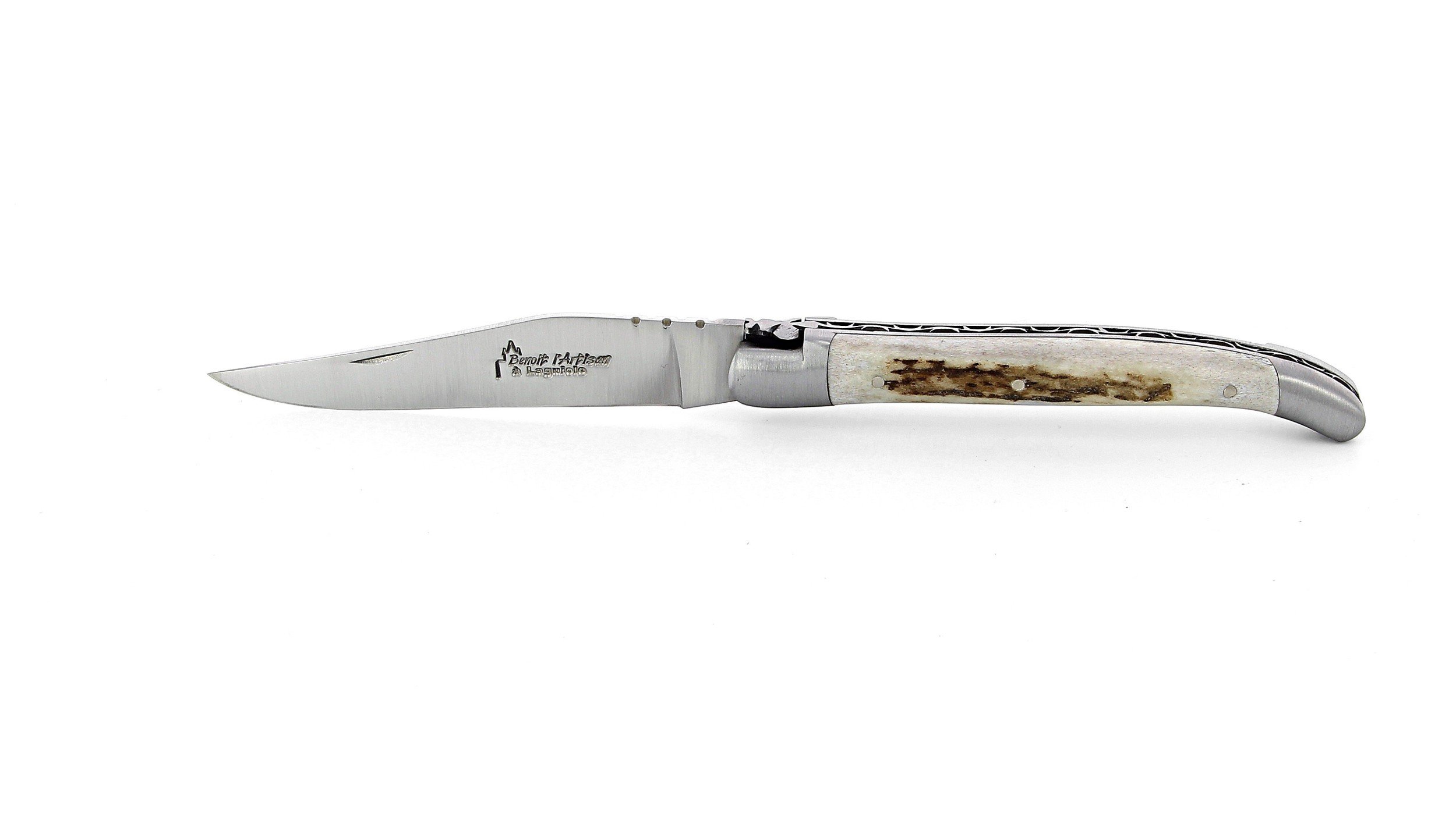 Laguiole pliant 11 cm, manche en bois de cerf, mitres inox brossées